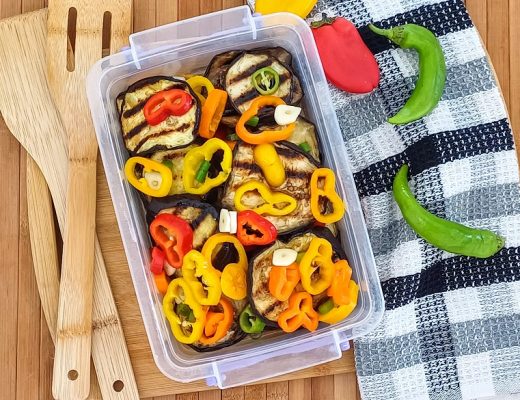 חצילים ופלפלים בתחמיץ ללא טיגון