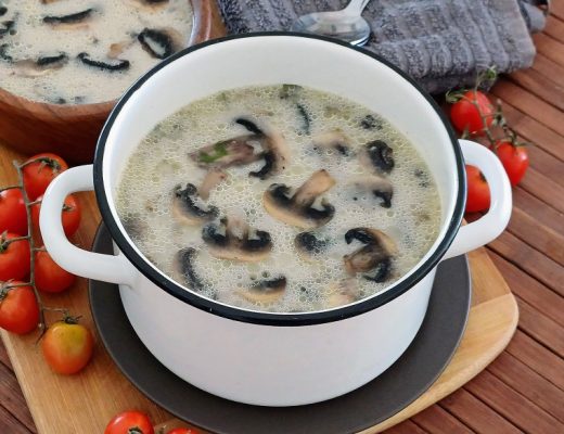 מרק פטריות משגע קל הכנה