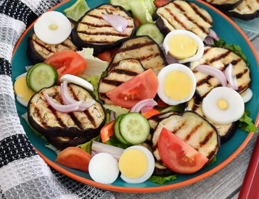 הסוד לחצילים "מטוגנים" שלא סופגים שמן