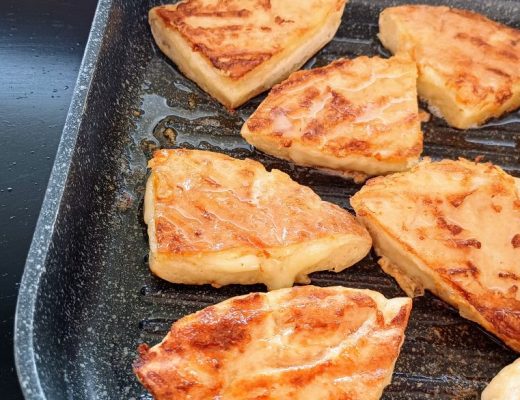 טוסט גבינה צהובה במחבת