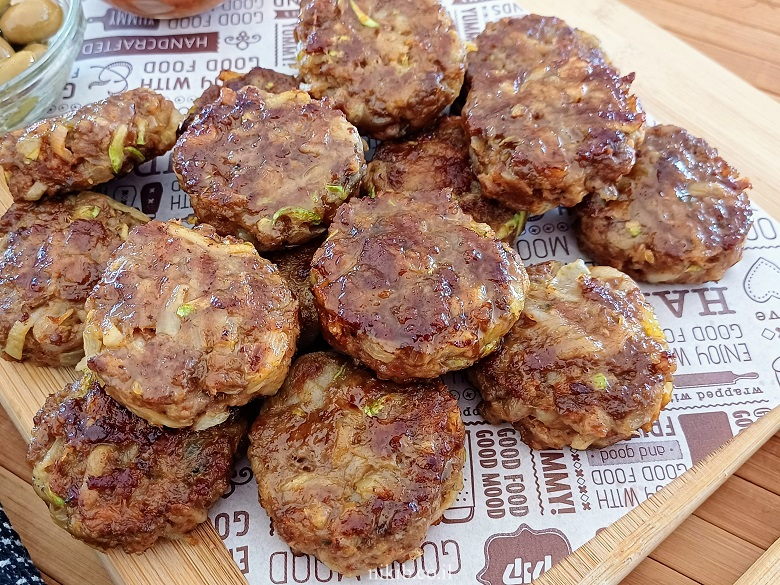 קציצות בשר רכות ואווריריות - מושלמות לילדים