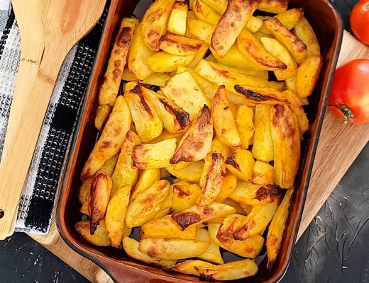 פלחי תפוחי אדמה אפויים בתנור