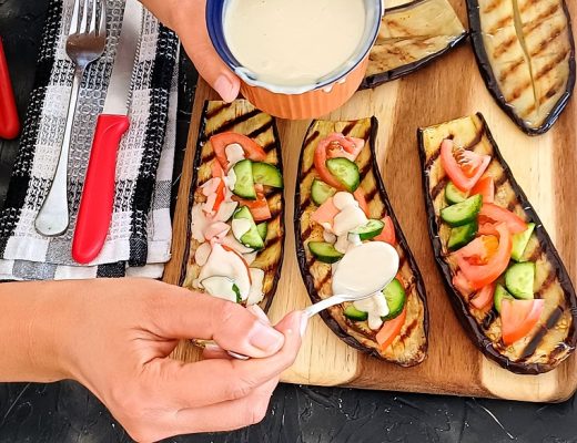 חציל בטחינה