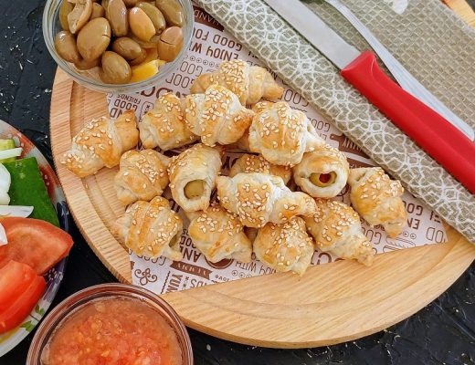 חטיפי מלאווח עם זיתים וגבינה