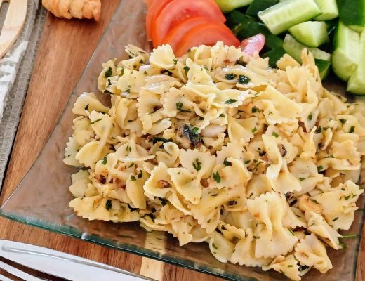 פסטה בשום ועשבי תיבול