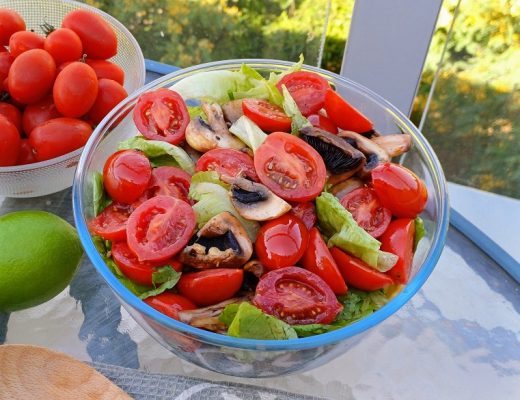 סלט פטריות מוקפצות