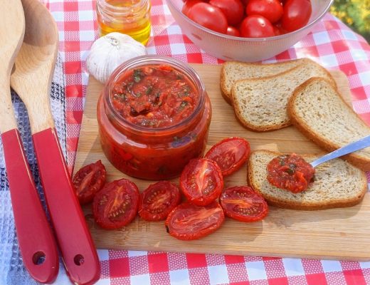 ממרח עגבניות שרי