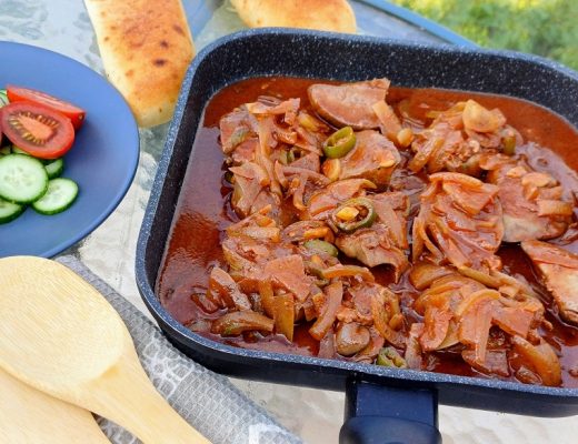 כבד עם בצל ברוטב משגע