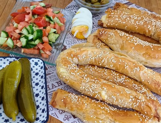 מאפי פילו ממולאים בגבינות