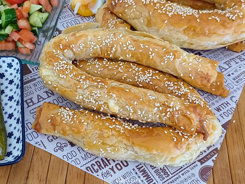 מאפי פילו ממולאים בגבינות