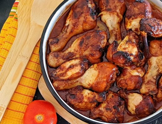 עוף בתנור עם תפוחי אדמה - העוף הכי שווה שתכינו