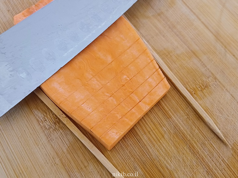 בטטות מקורמלות בתנור בטטות מקורמלות בתנור