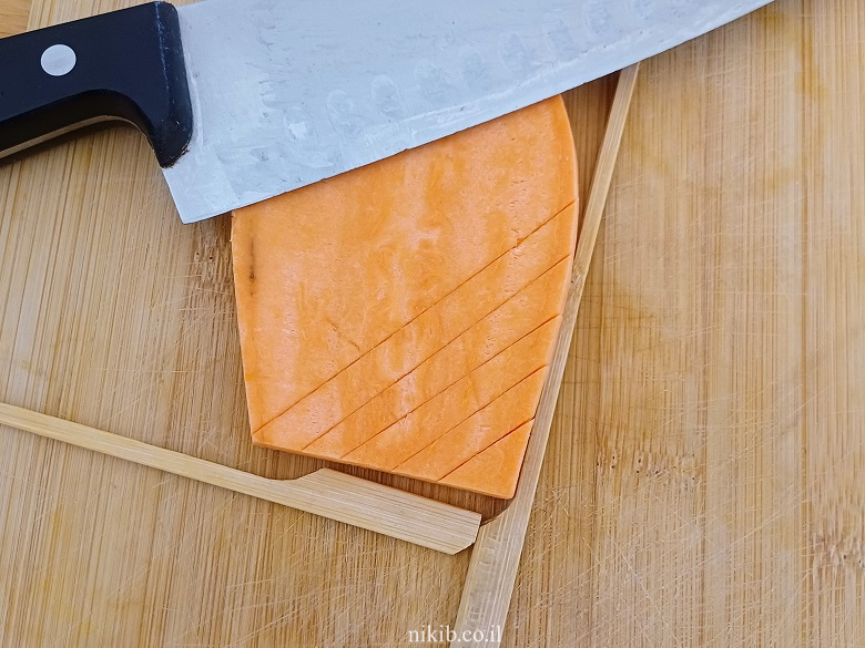 בטטות מקורמלות בתנור בטטות מקורמלות בתנור