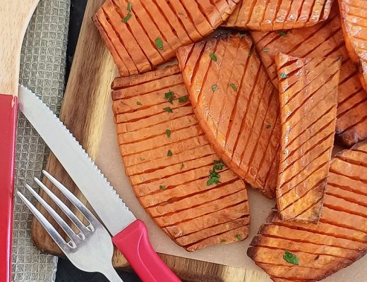 בטטות מקורמלות בתנור