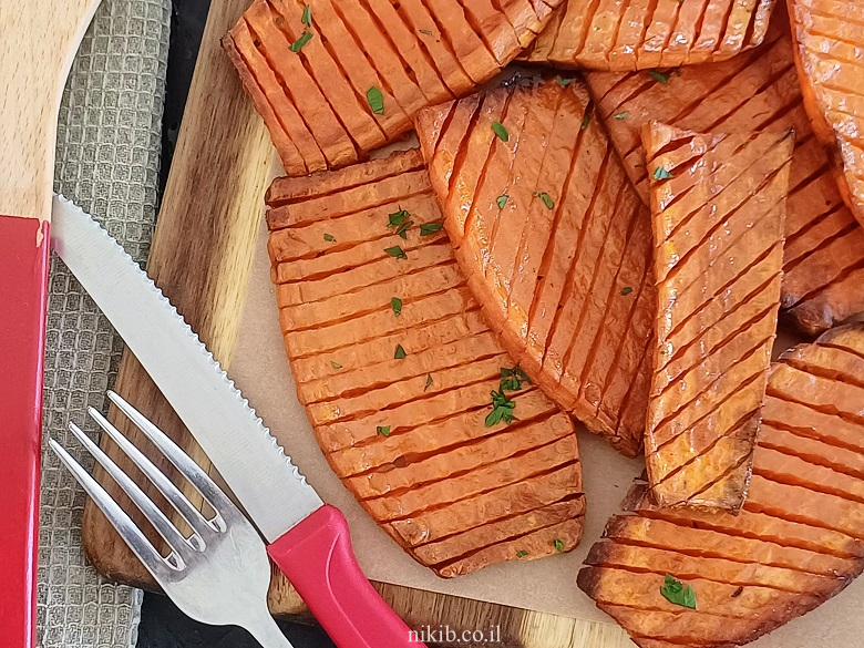 בטטות מקורמלות בתנור