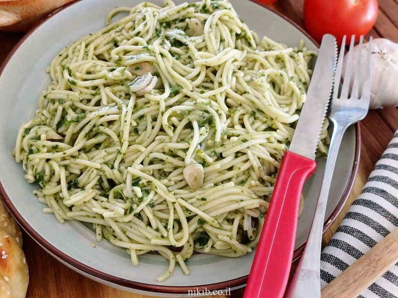 פסטה ברוטב פסטו פסטה ברוטב פסטו