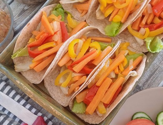 טורטייה ממולאת ירקות מוקפצים