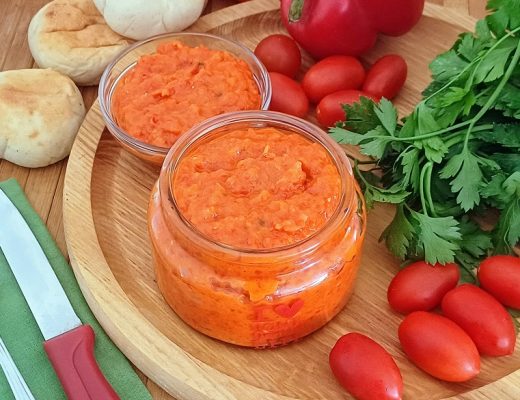 ממרח פלפלים קלויים מתכון נדיר