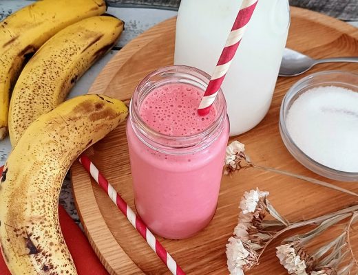 שייק תות בננה