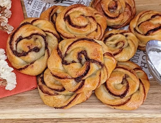 עוגת שמרים קלה להכנה