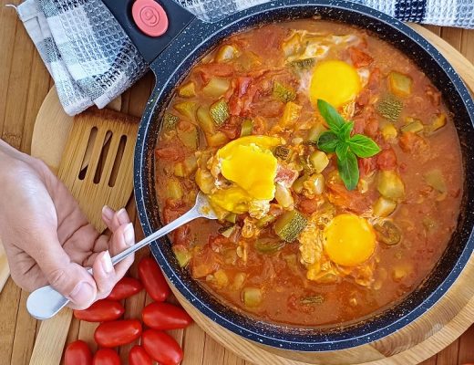 שקשוקה קישואים (השקשוקה של אמא שלי)