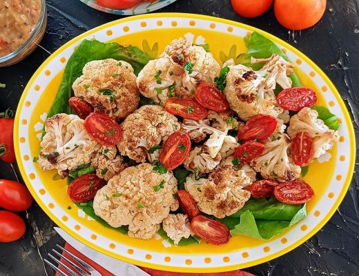 סלט כרובית ועגבניות שרי מהמם