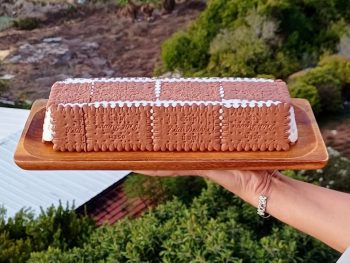 עוגות וקינוחים