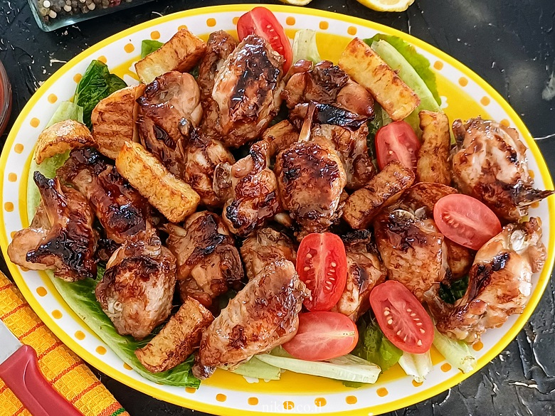 כנפיים מעולות על האש