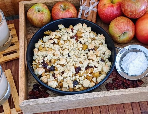 קרמבל תפוחים חם - מתכון מנצח