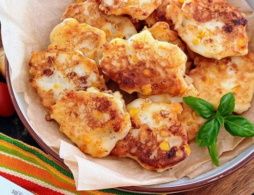 לביבות גבינה מלוחות