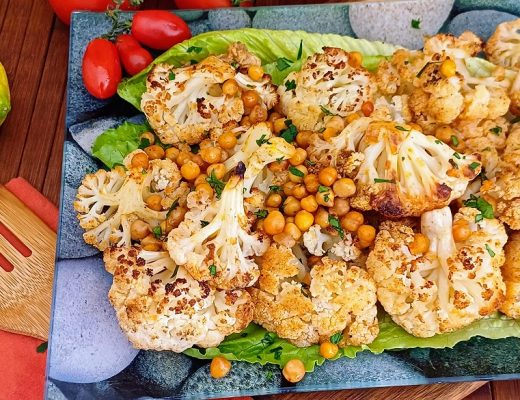 כרובית אפויה עם גרגרי חומוס