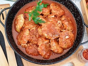 קציצות חזה עוף ברוטב