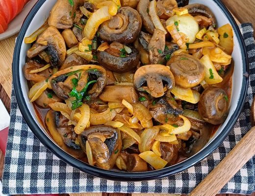 פטריות עם בצל מתכון מהמם!