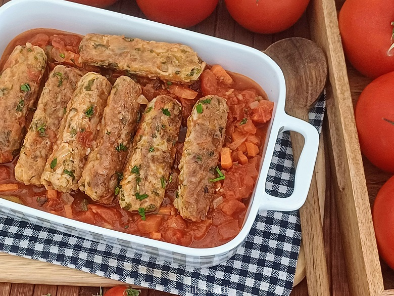 קציצות בשר ברוטב עגבניות ללקק ת'אצבעות כמה טעים