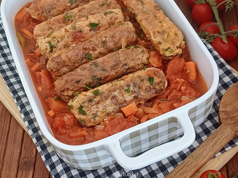 קציצות בשר ברוטב עגבניות ללקק ת'אצבעות כמה טעים