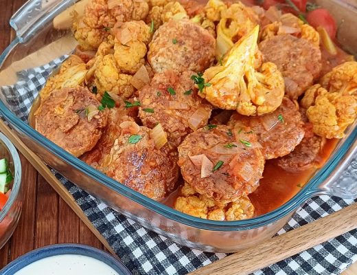 קציצות בשר וכרובית עסיסיות ברוטב עגבניות