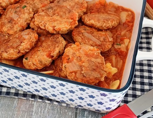 קציצות דגים מעולות ברוטב עגבניות