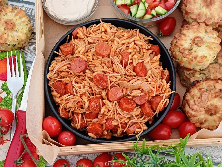 נקניקיות עם פתיתים