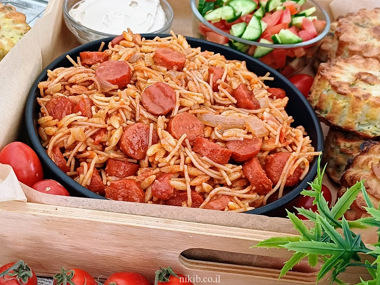 נקניקיות עם פתיתים