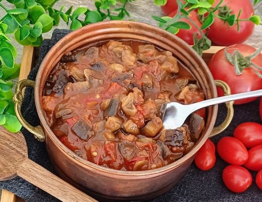 סלט חצילים חריף