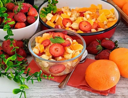 סלט פירות מנצח עם סוד כמוס