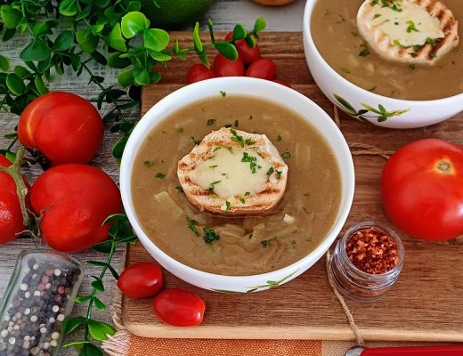 מרק בצל חלבי