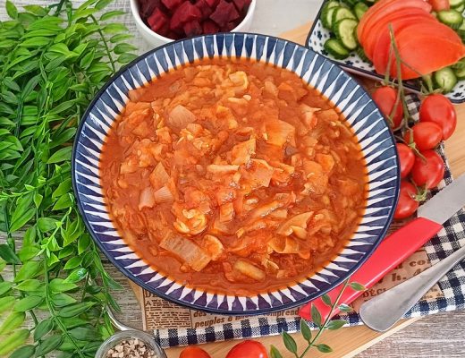 קישואים ברוטב עגבניות