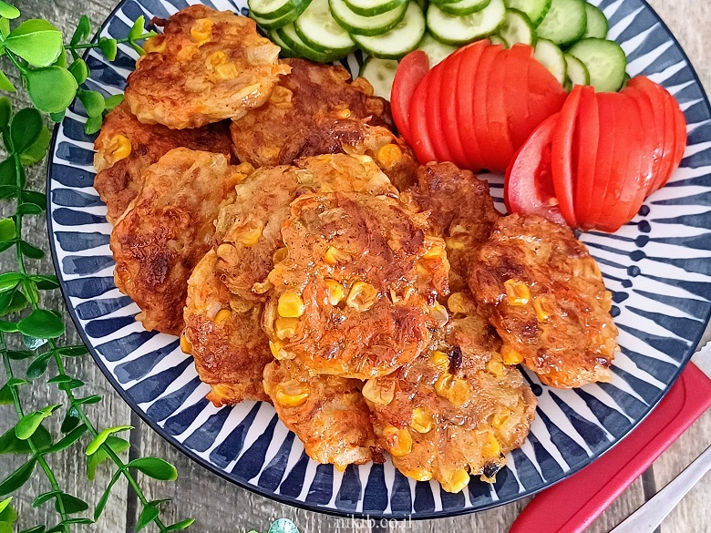 קציצות טונה ותירס לילדים קציצות טונה ותירס לילדים