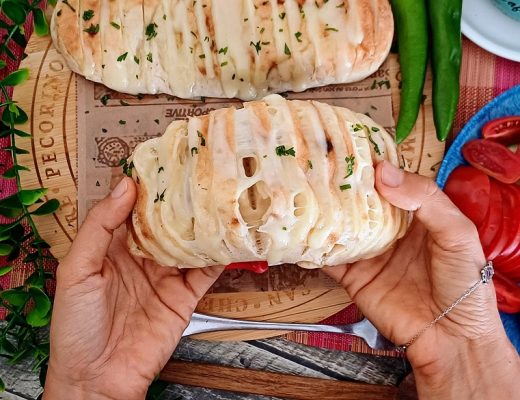 לחמנייה עם גבינה צהובה ב 5 דקות הכנה