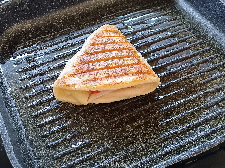 מלאווח טוסט