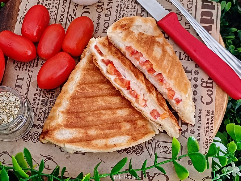 מלאווח טוסט