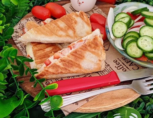 מלאווח טוסט