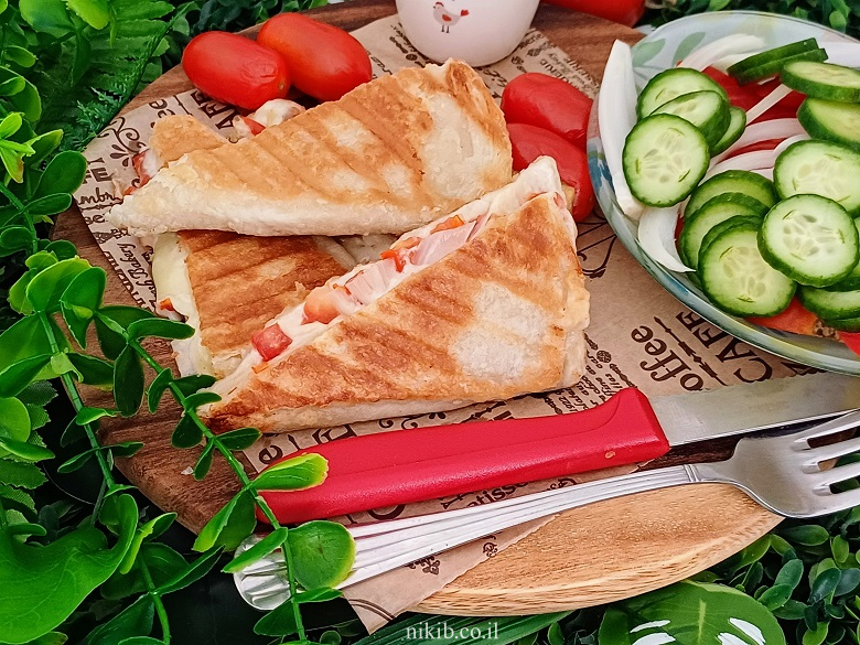 מלאווח טוסט