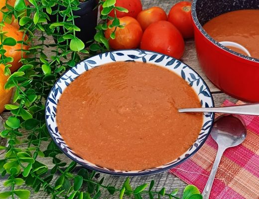 מרק עגבניות ובטטה